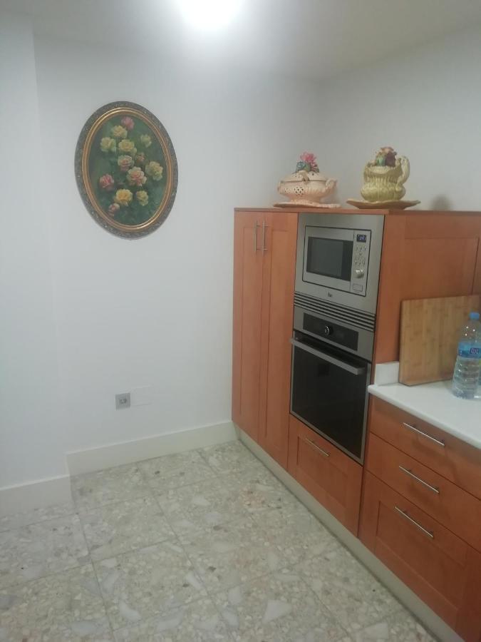 Centrico Y Amplio Piso Con Plaza Parking Apartman Cangas do Morrazo Kültér fotó