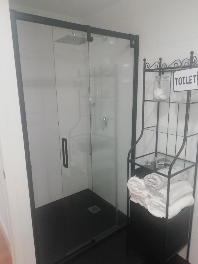 Centrico Y Amplio Piso Con Plaza Parking Apartman Cangas do Morrazo Kültér fotó
